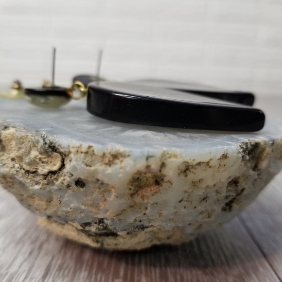 Unique vintage earrings - Picture 2 of 11